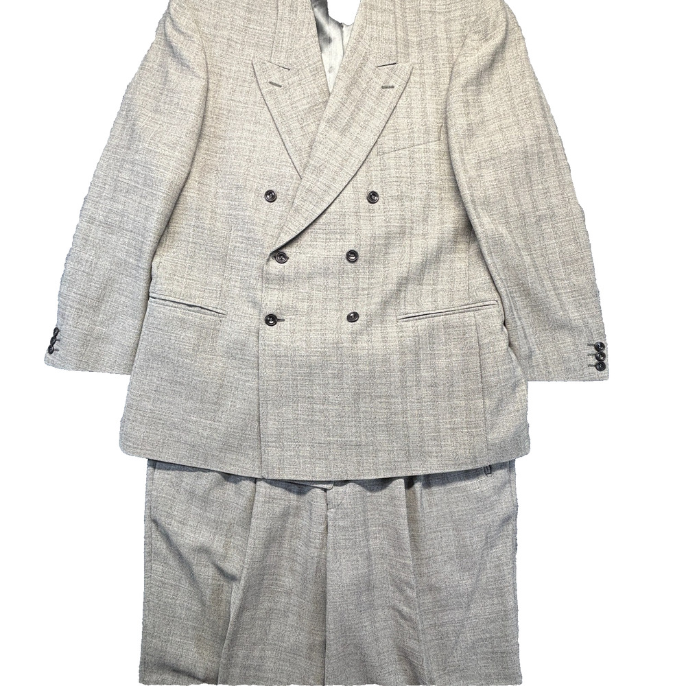 Studio Milano Napoli Italy 75% Wool 25% Silk DB Suit 46R Tessilstrona